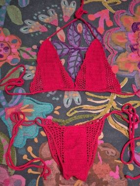 Red Crochet Tie-String Bikini Set - Women's Swimwear
